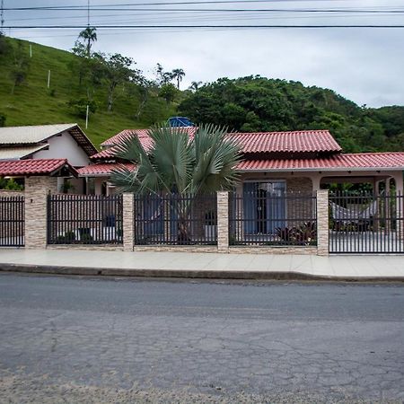 Pe Do Morro Pousada Penha  Dış mekan fotoğraf